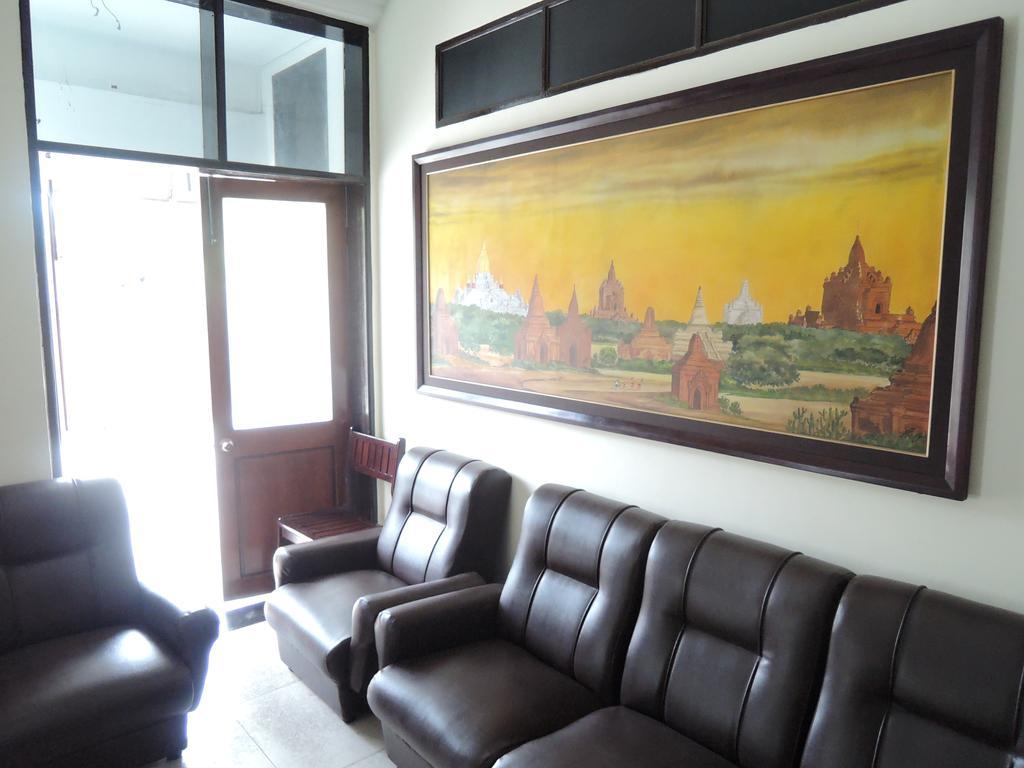Aye Chan Thar Yangon Extérieur photo